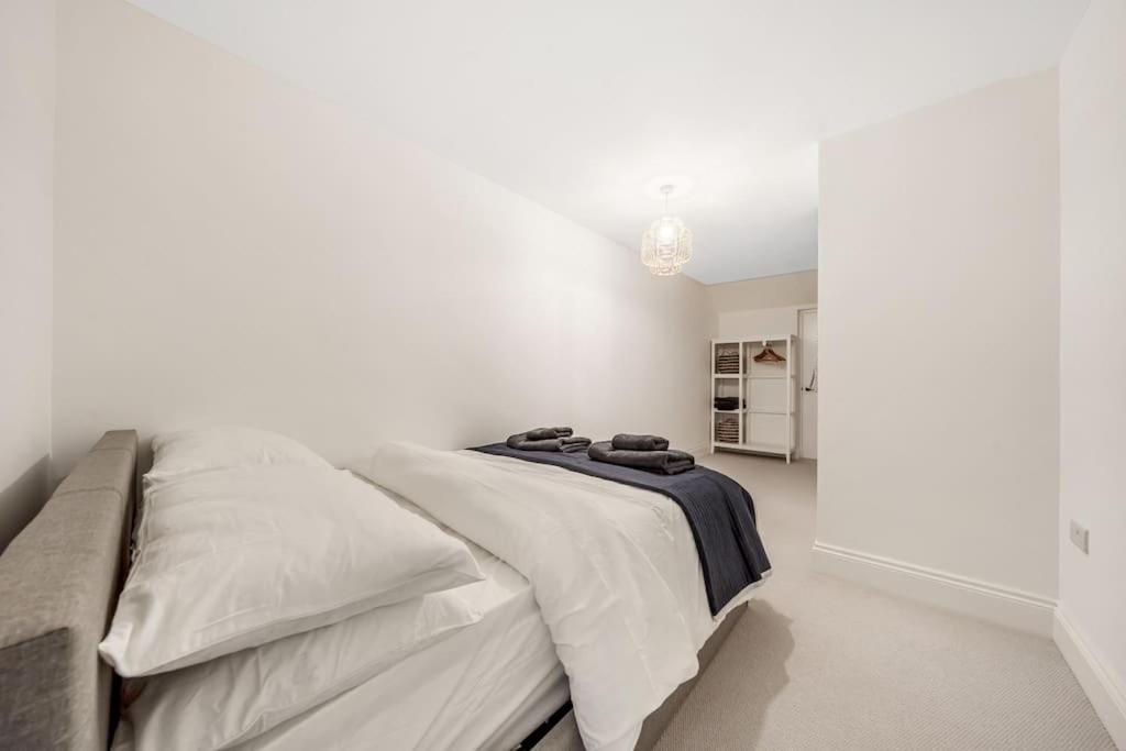 Trendy 2 Bedroom 2 Bathroom Apartment Minutes From Seafront In St Leonard'S Hastings St Leonards-on-Sea Exterior foto
